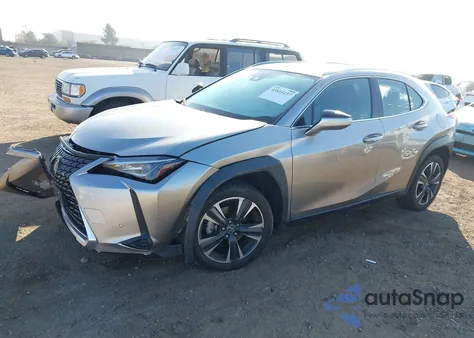 2021 Lexus Ux 200 z USA, uszkodzony, nr VIN JTHX3JBH9M2040925
